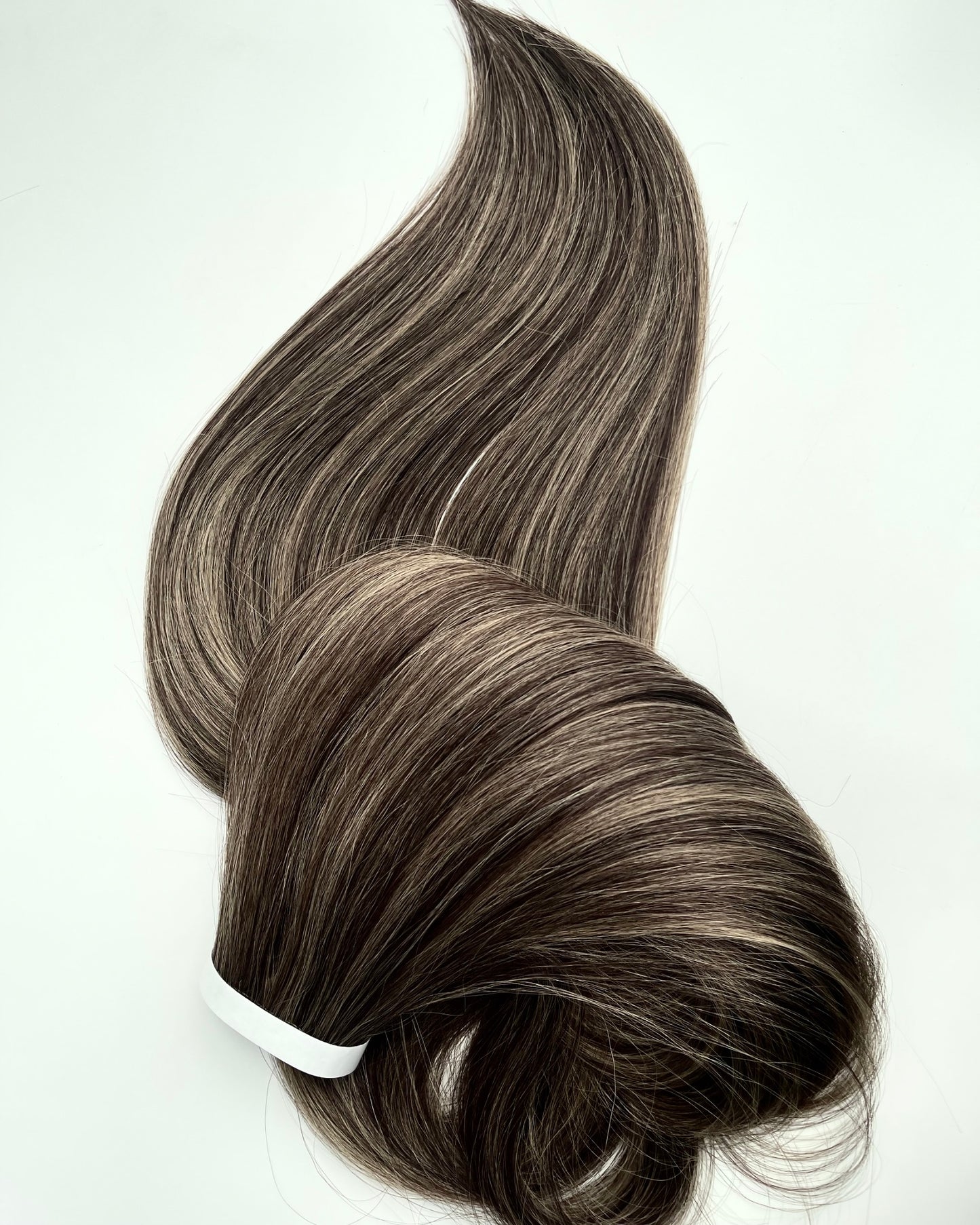 26” 200g Tape-In Weft Bio-Protein Fibre Medium Brown Highlighted