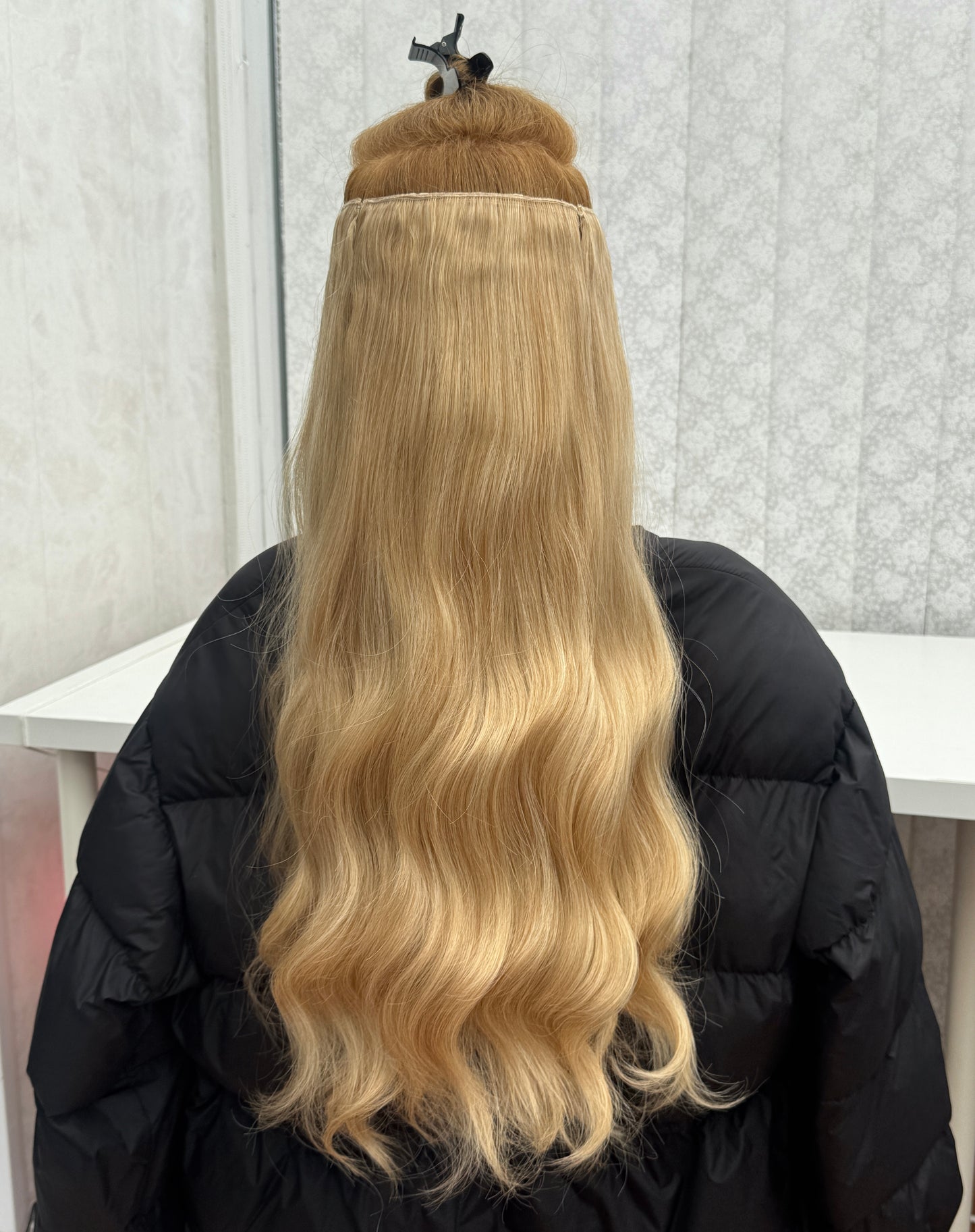 24’ Wavy 220g Bio-Protein Fibre Clip-in Hair Extensions - Golden Blonde